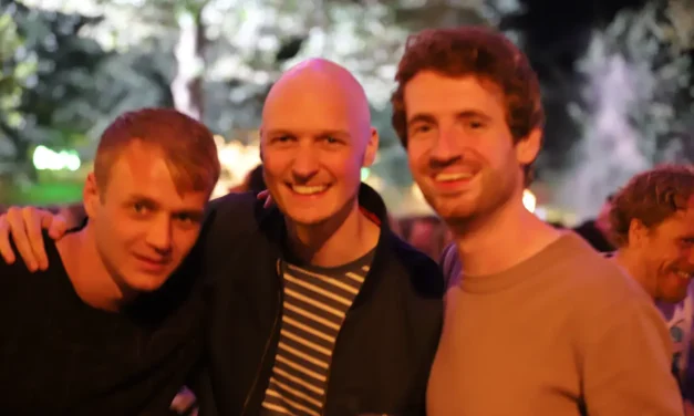 Music on Payday 2024: Spontane sfeer en vrolijke gezichten in Eersel