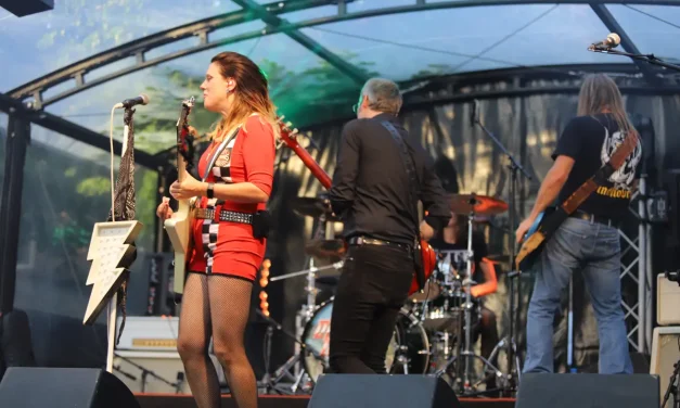 The Dirty Denims zorgen voor energieke rockvibes tijdens Music On Payday 2025