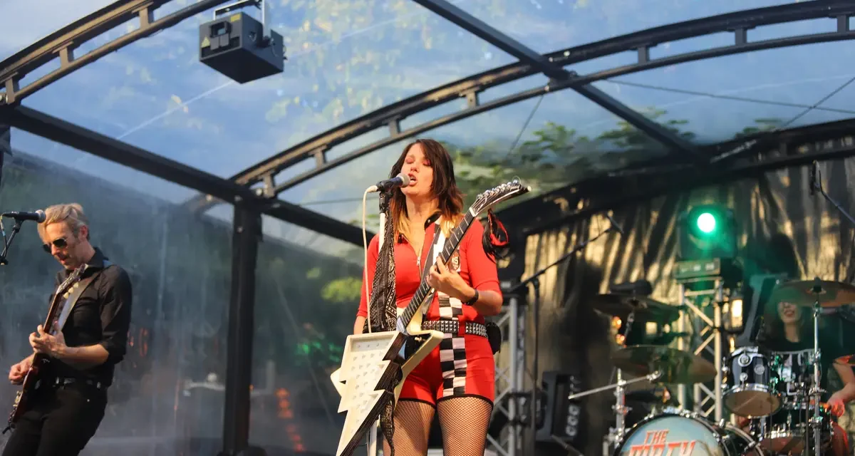 The Dirty Denims zorgen voor energieke rockvibes tijdens Music On Payday 2025