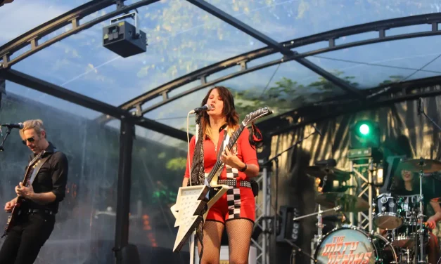 The Dirty Denims zorgen voor energieke rockvibes tijdens Music On Payday 2025