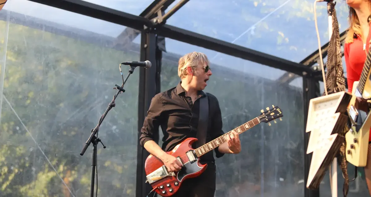 The Dirty Denims zorgen voor energieke rockvibes tijdens Music On Payday 2025