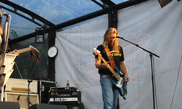 The Dirty Denims zorgen voor energieke rockvibes tijdens Music On Payday 2025