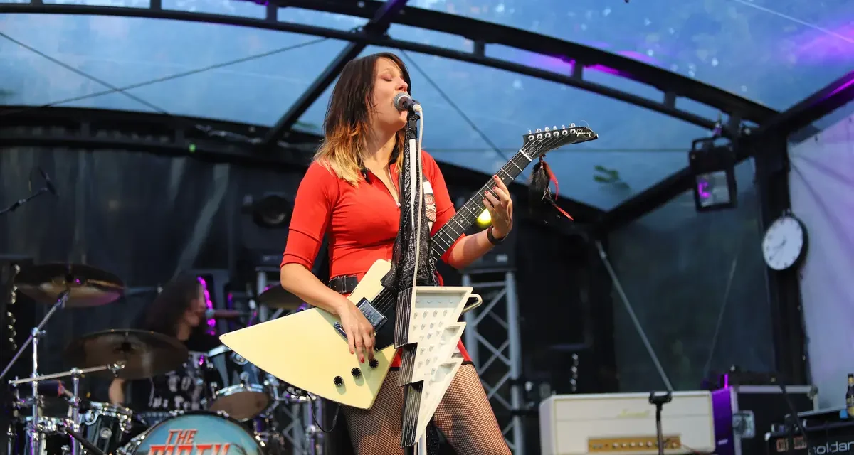 The Dirty Denims zorgen voor energieke rockvibes tijdens Music On Payday 2025