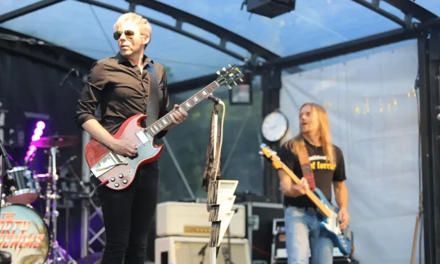 The Dirty Denims zorgen voor energieke rockvibes tijdens Music On Payday 2025