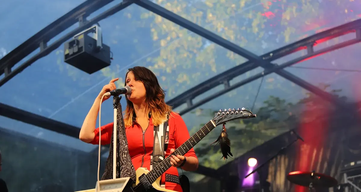 The Dirty Denims zorgen voor energieke rockvibes tijdens Music On Payday 2025