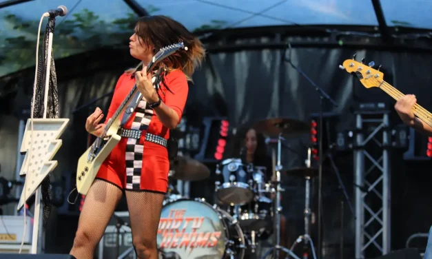 The Dirty Denims zorgen voor energieke rockvibes tijdens Music On Payday 2025