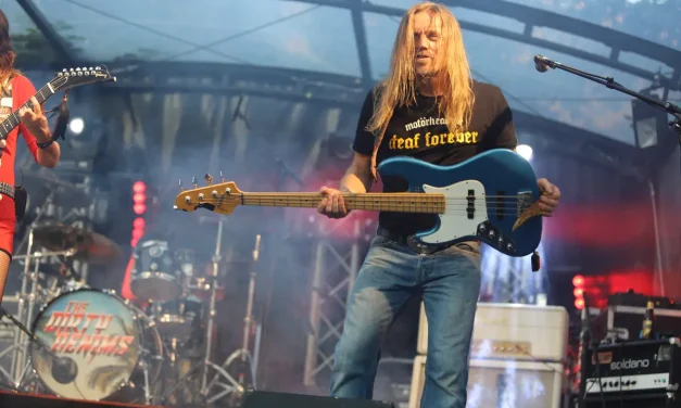 The Dirty Denims zorgen voor energieke rockvibes tijdens Music On Payday 2025