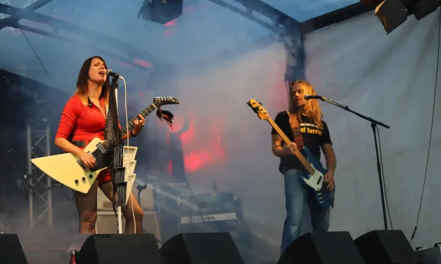 The Dirty Denims zorgen voor energieke rockvibes tijdens Music On Payday 2025
