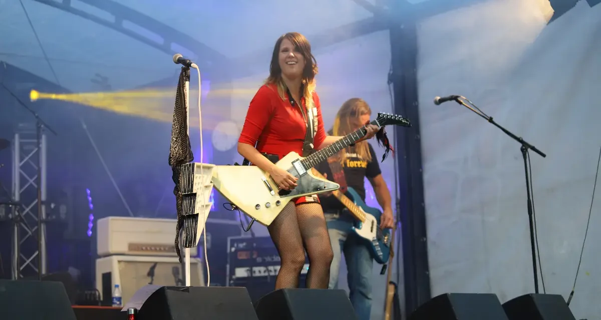 The Dirty Denims zorgen voor energieke rockvibes tijdens Music On Payday 2025