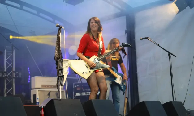The Dirty Denims zorgen voor energieke rockvibes tijdens Music On Payday 2025