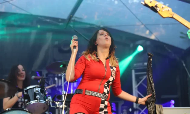The Dirty Denims zorgen voor energieke rockvibes tijdens Music On Payday 2025