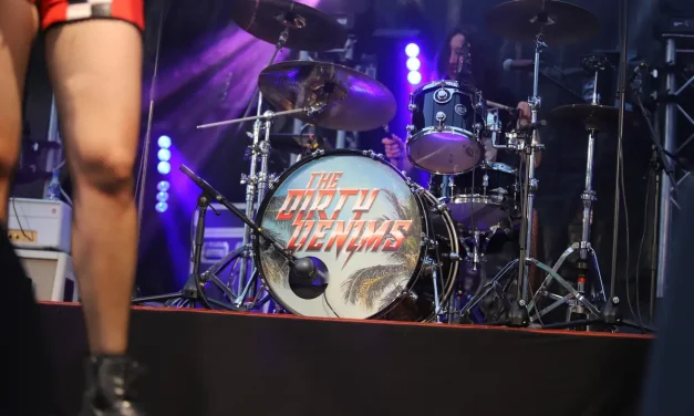 The Dirty Denims zorgen voor energieke rockvibes tijdens Music On Payday 2025