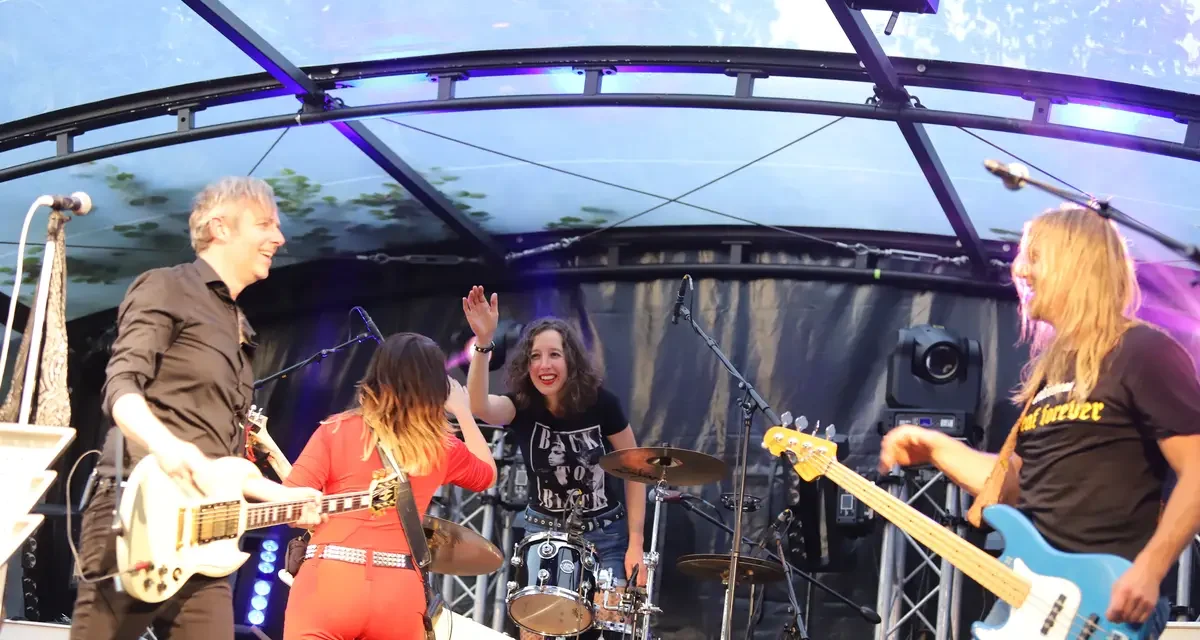 The Dirty Denims zorgen voor energieke rockvibes tijdens Music On Payday 2025