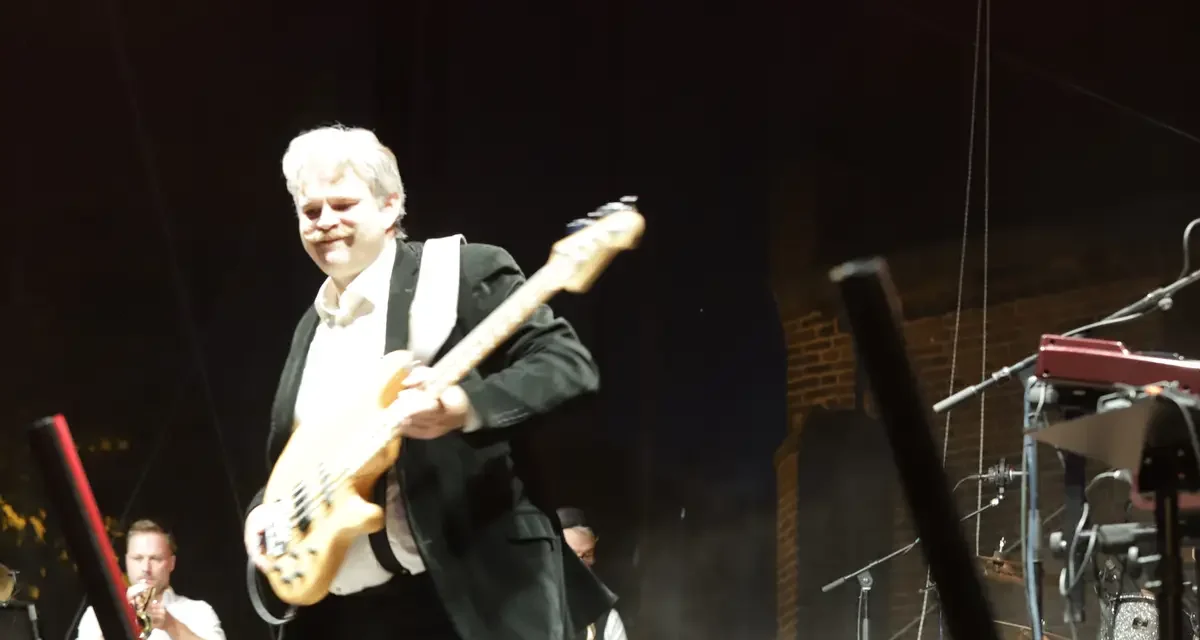 The Skadillacs zorgen voor dansbare energie op Music On Payday 2025 in Eersel