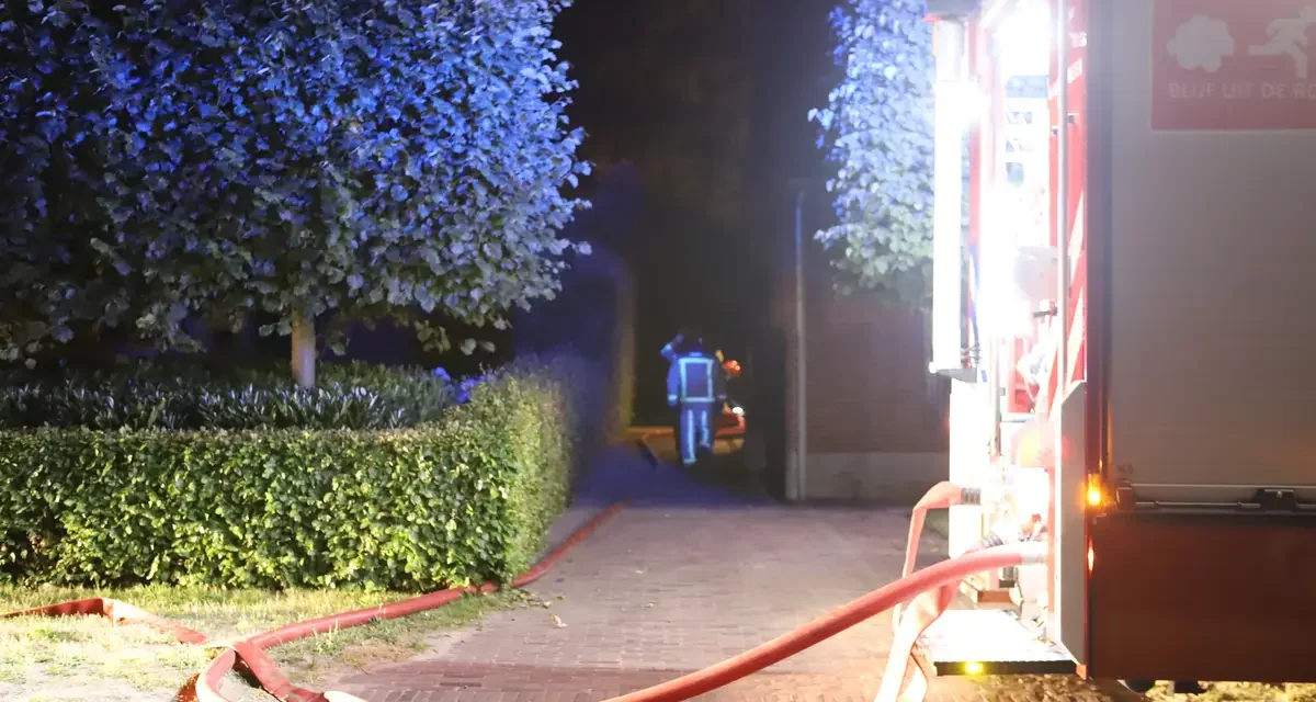 Grote brand verwoest schuur in Luyksgestel