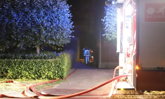 Grote brand verwoest schuur in Luyksgestel
