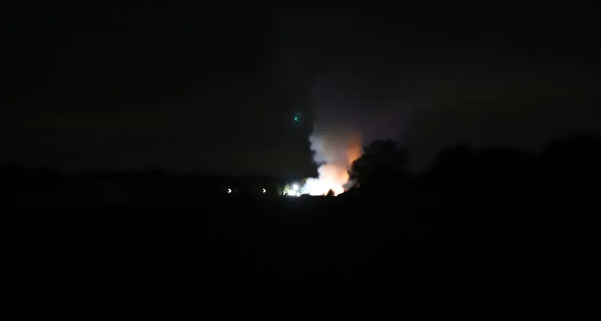 Grote brand verwoest schuur in Luyksgestel