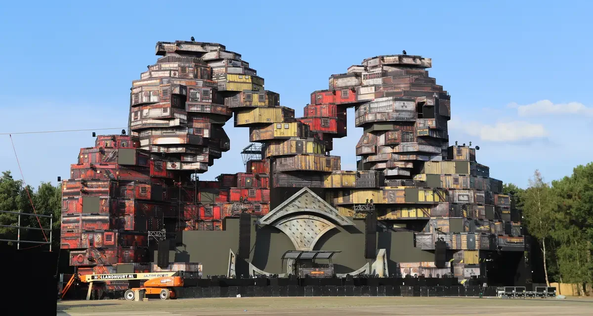 Jubileumhoogtepunt: Mainstage van Dominator 2025 Onthuld in Eersel