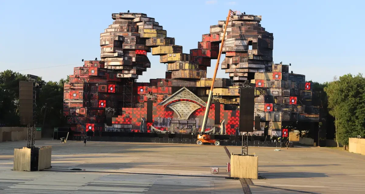 Jubileumhoogtepunt: Mainstage van Dominator 2025 Onthuld in Eersel
